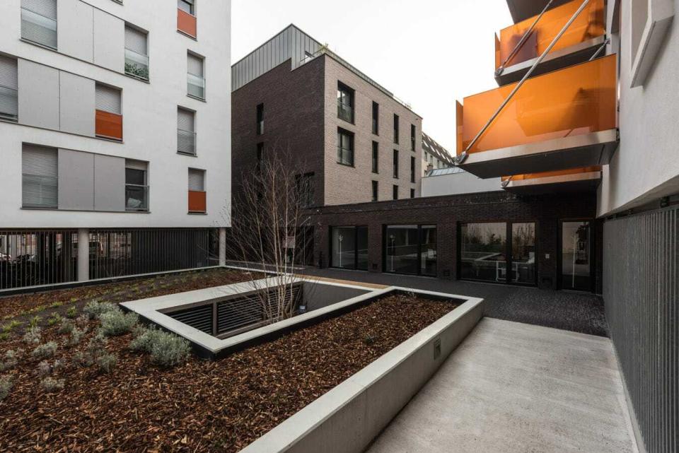 55 logements et bureaux - Rue de la Course / Rue Déserte  - photo 2